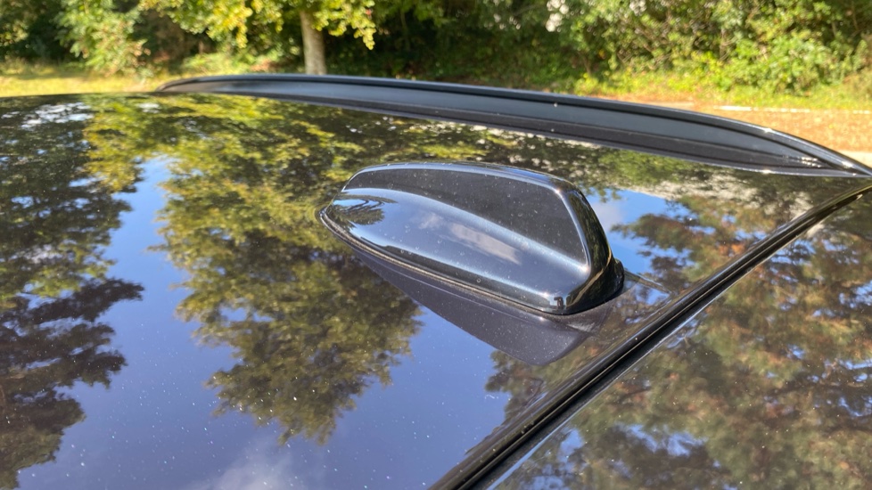 Volvo XC40 2.0 B3P Plus Dark 5dr Auto Petrol Estate - Image 36