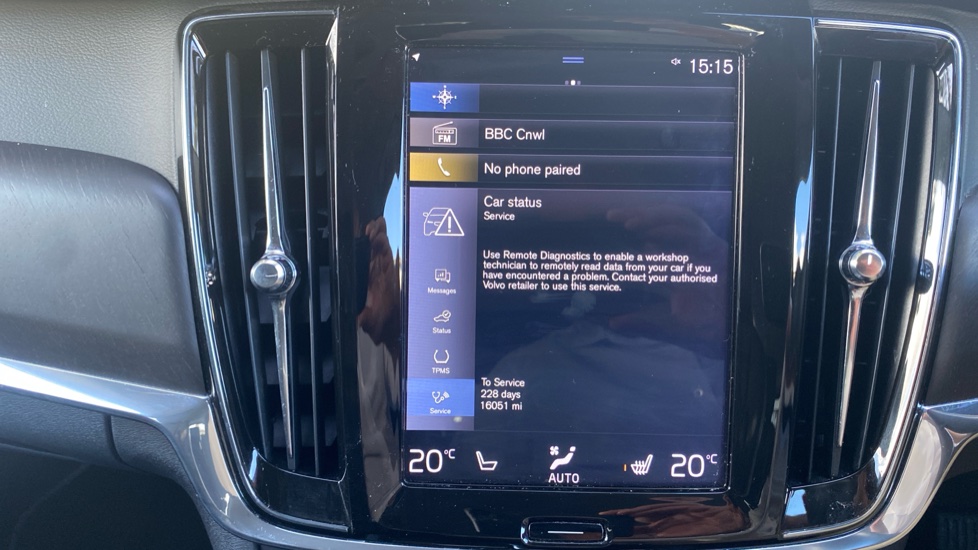 Volvo V90 2.0 T5 Cross Country 5dr AWD Geartronic Petrol Estate - Image 36