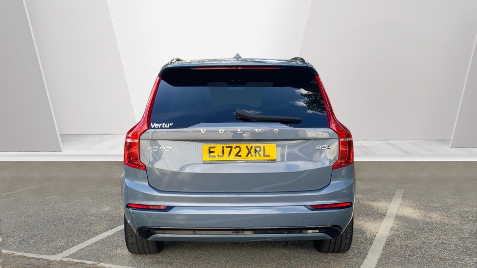 Volvo XC90 2.0 B5D [235] Plus Dark 5dr AWD Geartronic Diesel Estate - Image 7