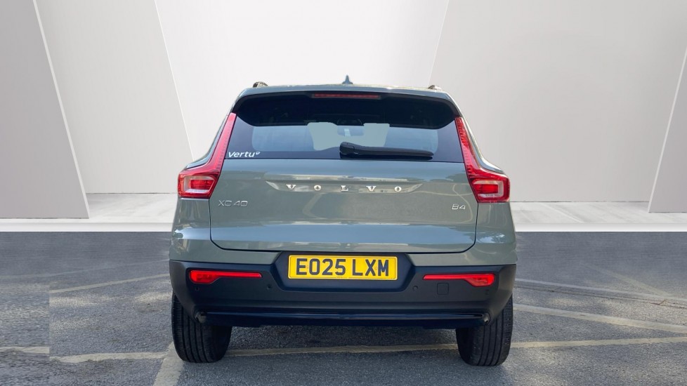 Volvo XC40 2.0 B4P Plus Dark 5dr Auto Petrol Estate - Image 7