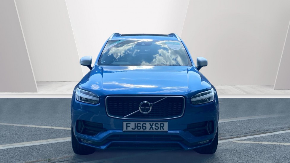Volvo XC90 2.0 D5 R DESIGN 5dr AWD Geartronic Diesel Estate - Image 8