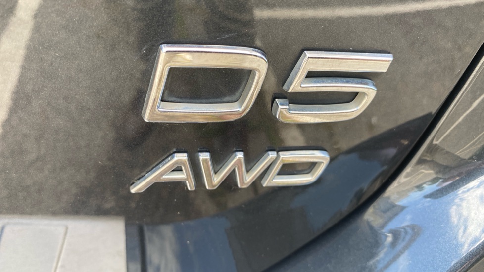 Volvo XC60 D5 [220] SE Lux Nav 5dr AWD Geartronic Diesel Estate - Image 51