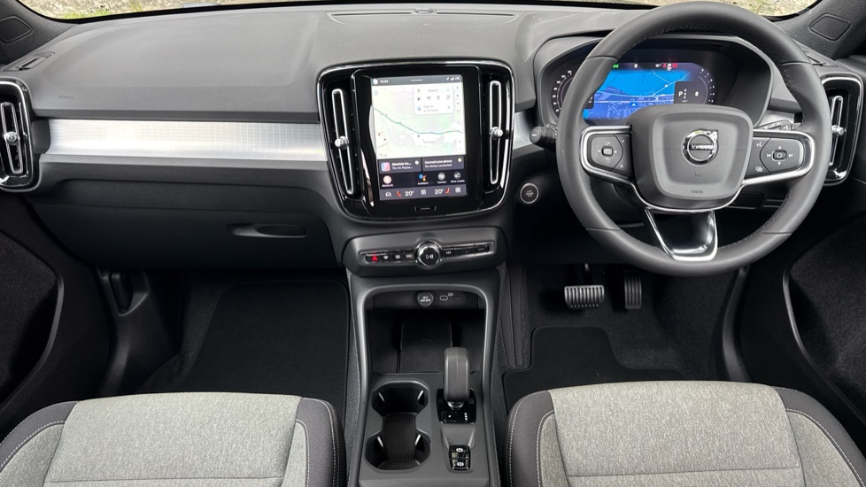 Volvo XC40 2.0 B3P Core 5dr Auto Petrol Estate - Image 5