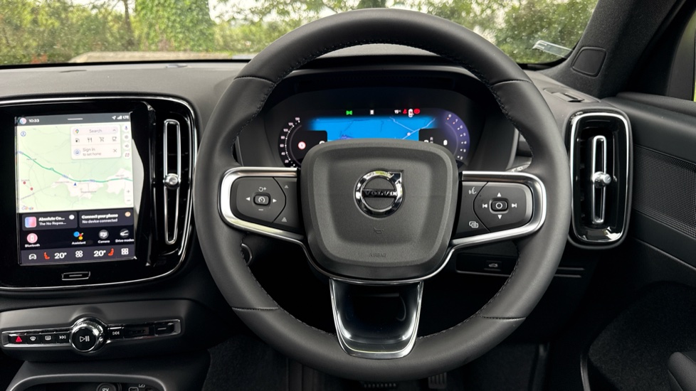 Volvo XC40 2.0 B3P Core 5dr Auto Petrol Estate - Image 10