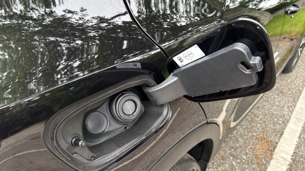 Volvo XC40 2.0 B3P Core 5dr Auto Petrol Estate - Image 16