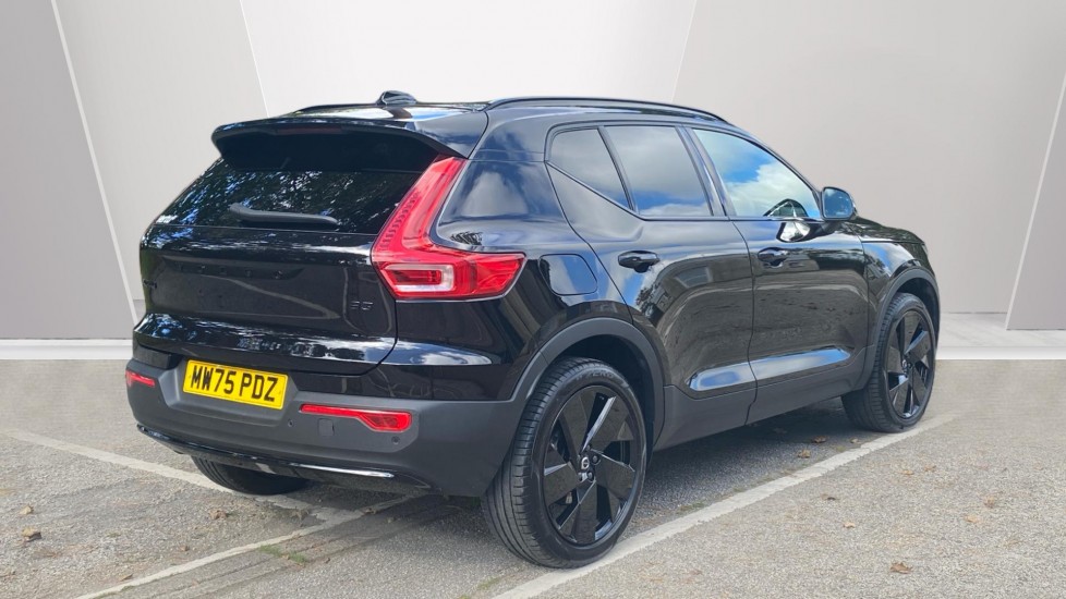 Volvo XC40 2.0 B3P Plus Black Edition 5dr Auto Petrol Estate - Image 2