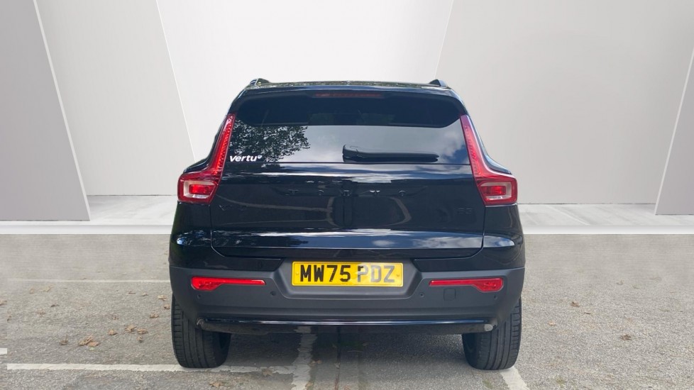 Volvo XC40 2.0 B3P Plus Black Edition 5dr Auto Petrol Estate - Image 7