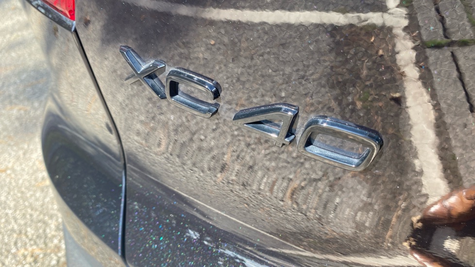 Volvo XC40 2.0 B3P Plus Black Edition 5dr Auto Petrol Estate - Image 37