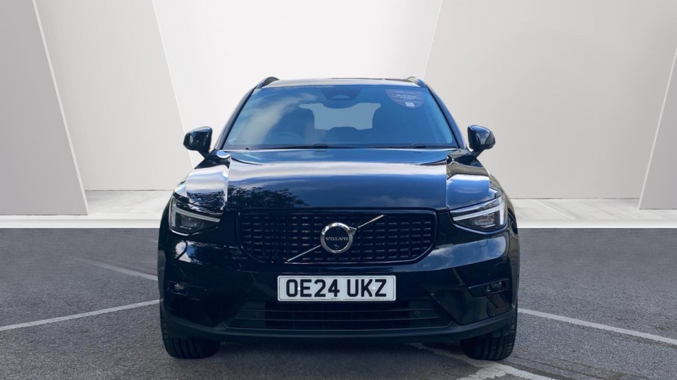 Volvo XC40 2.0 B3P Ultra Dark 5dr Auto Petrol Estate - Image 8