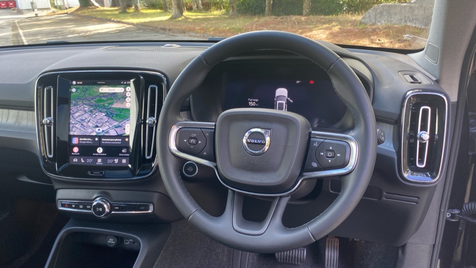 Volvo XC40 2.0 B3P Ultra Dark 5dr Auto Petrol Estate - Image 10
