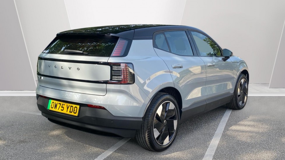 Volvo EX30 315kW Twin Motor Performance Plus 69kWh 5dr Auto Electric Estate - Image 2