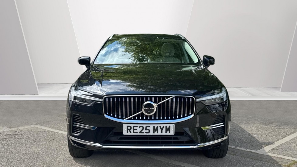 Volvo XC60 2.0 T8 [455] PHEV Ultra Dark 5dr AWD Geartronic Estate - Image 8