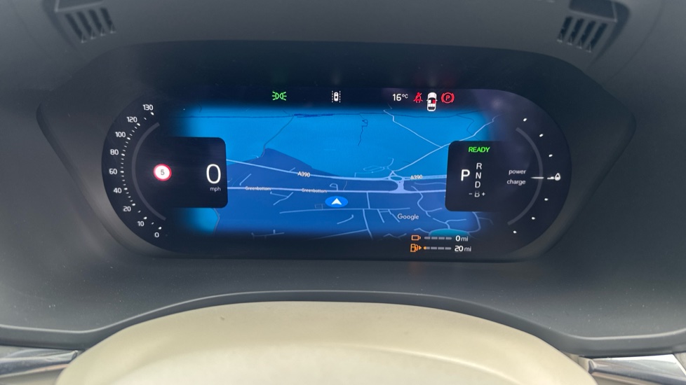 Volvo XC60 2.0 T8 [455] PHEV Ultra Dark 5dr AWD Geartronic Estate - Image 11