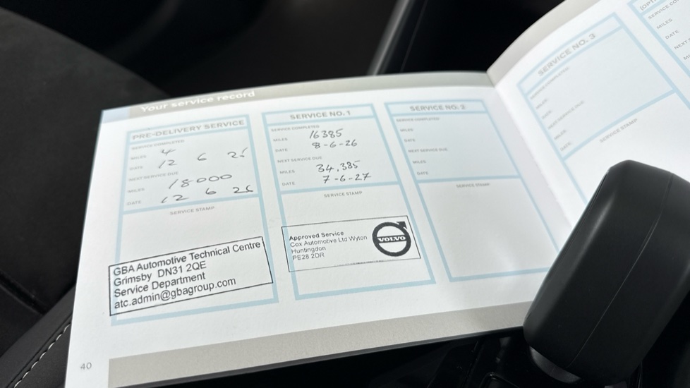 Volvo XC40 2.0 B3P Plus Dark 5dr Auto Petrol Estate - Image 15