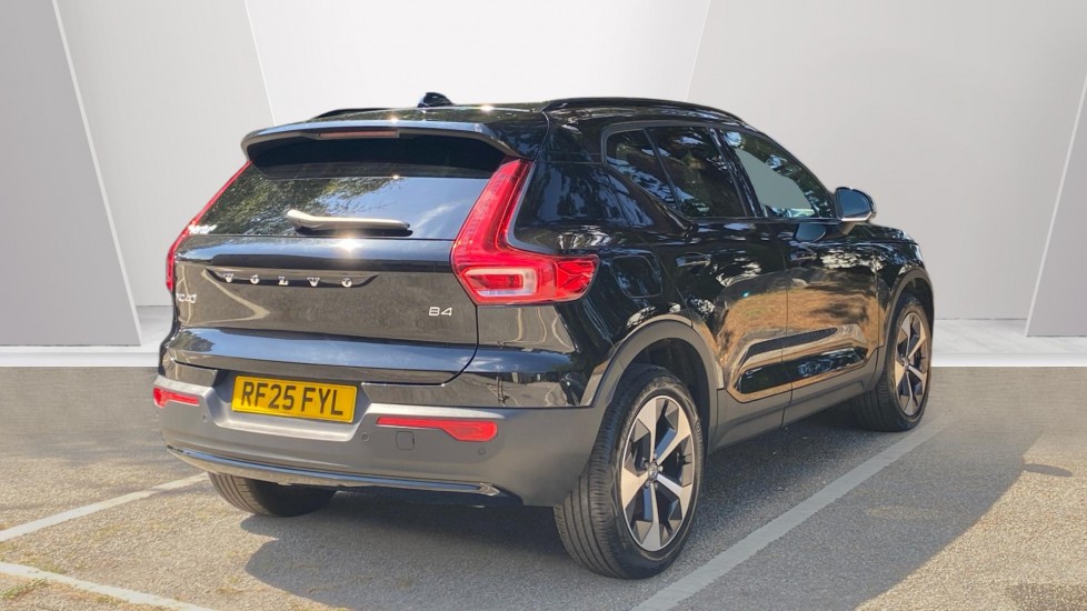Volvo XC40 2.0 B4P Plus Dark 5dr Auto Petrol Estate - Image 2