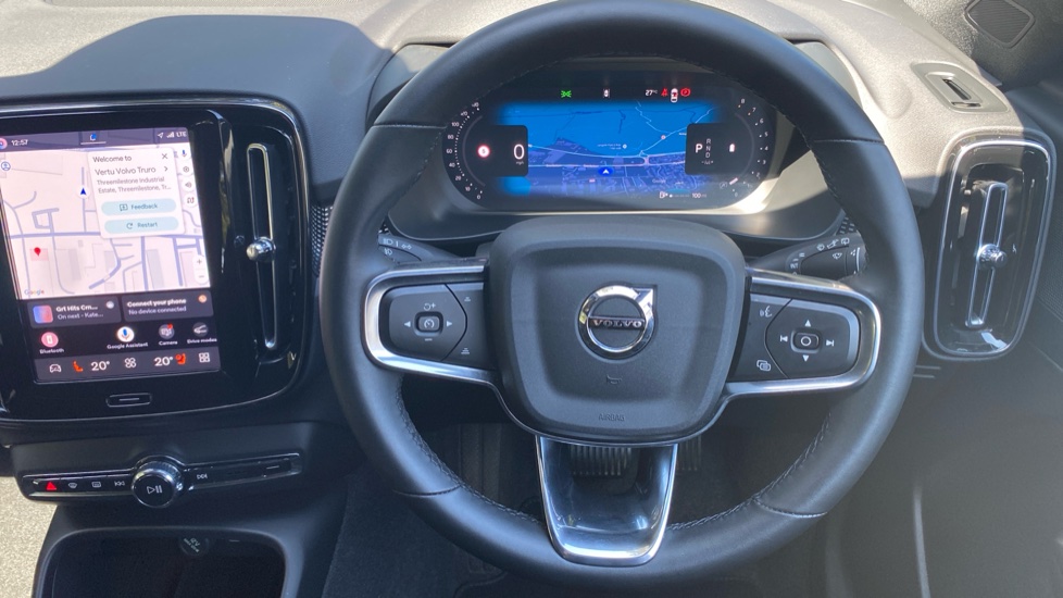 Volvo XC40 2.0 B4P Plus Dark 5dr Auto Petrol Estate - Image 10