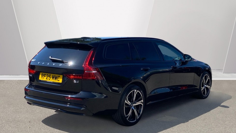 Volvo V60 2.0 B4P Plus Dark 5dr Auto [7 speed] Petrol Estate - Image 2