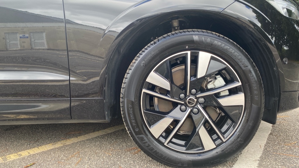 Volvo XC60 2.0 T6 [350] PHEV Plus Dark 5dr AWD Geartronic Estate - Image 9