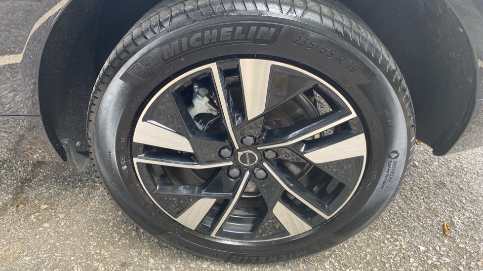 Volvo XC60 2.0 T6 [350] PHEV Plus Dark 5dr AWD Geartronic Estate - Image 40