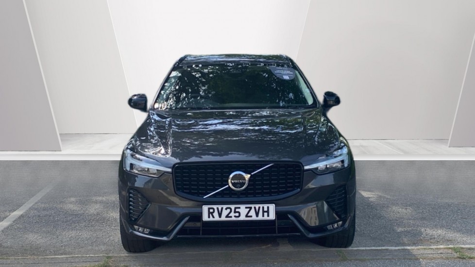 Volvo XC60 2.0 B5P Plus Dark 5dr AWD Geartronic Petrol Estate - Image 8