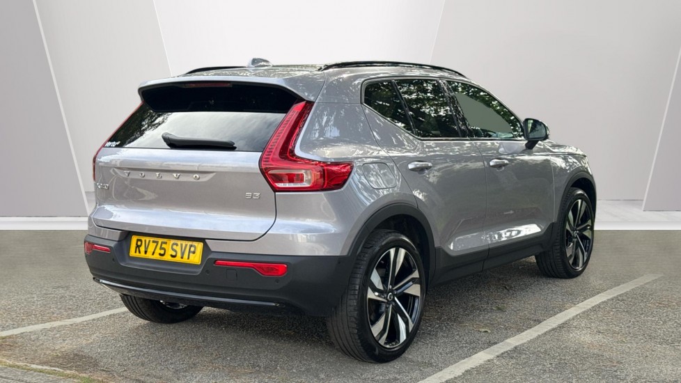 Volvo XC40 2.0 B3P Ultra Dark 5dr Auto Petrol Estate - Image 2