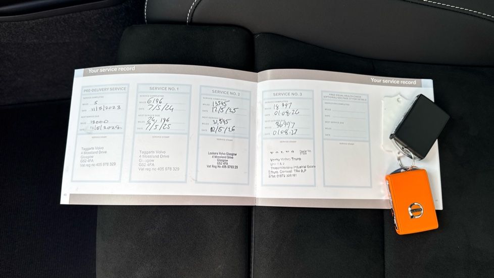 Volvo XC40 1.5 T5 Recharge PHEV Ultimate Dark 5dr Auto Estate - Image 15