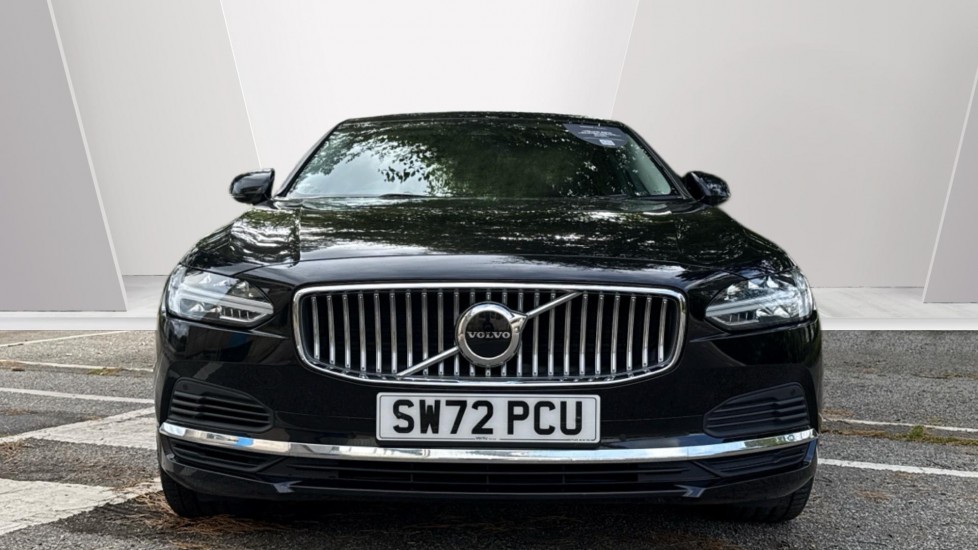 Volvo S90 2.0 T8 Recharge PHEV Inscription 4dr AWD Auto Saloon - Image 8