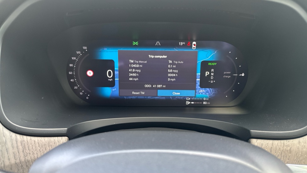 Volvo S90 2.0 T8 Recharge PHEV Inscription 4dr AWD Auto Saloon - Image 35