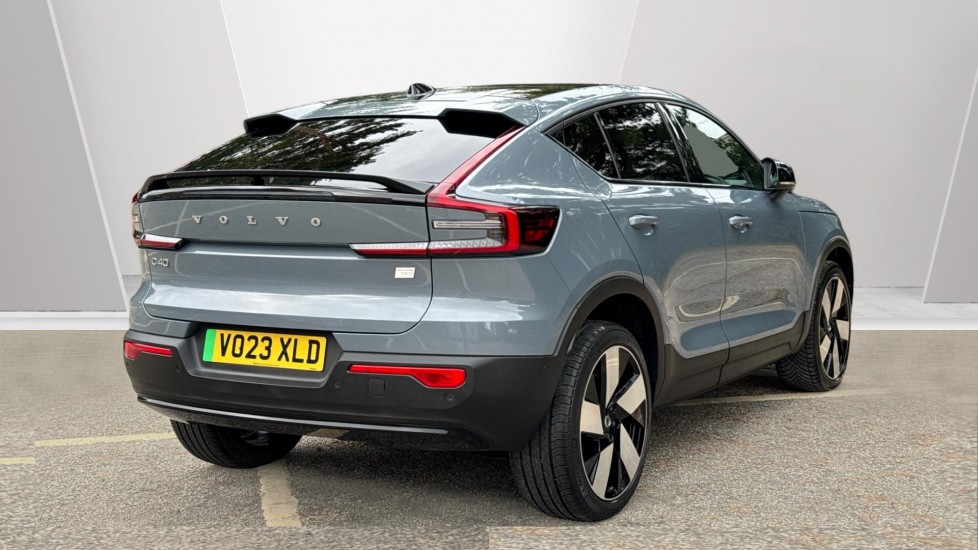 Volvo C40 300kW Recharge Twin Ultimate 78kWh 5dr AWD Auto Electric Estate - Image 2
