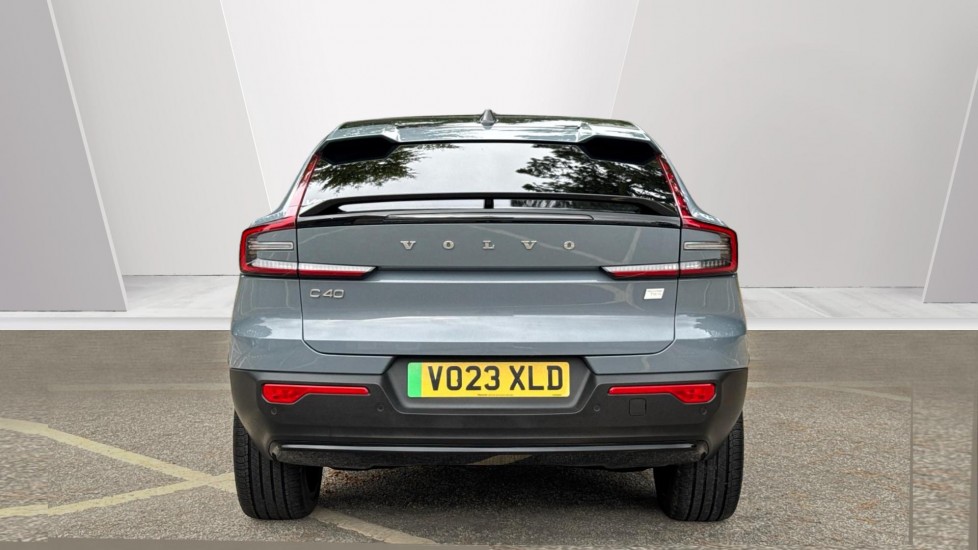 Volvo C40 300kW Recharge Twin Ultimate 78kWh 5dr AWD Auto Electric Estate - Image 7