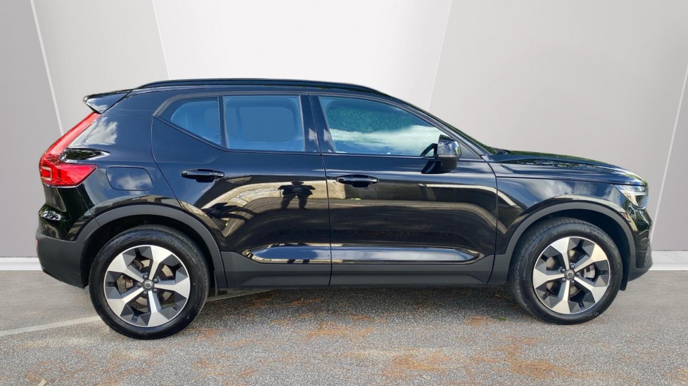 Volvo XC40 2.0 B3P Plus Dark 5dr Auto Petrol Estate - Image 3