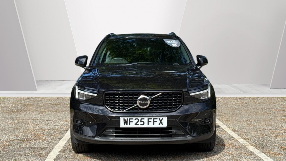 Volvo XC40 2.0 B3P Plus Dark 5dr Auto Petrol Estate - Image 8