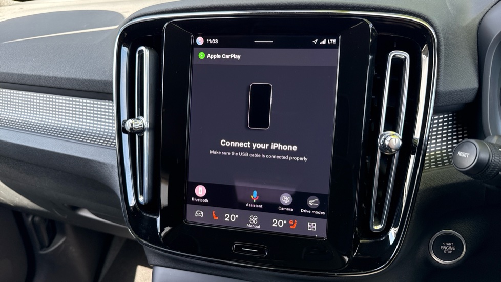 Volvo XC40 2.0 B3P Plus Dark 5dr Auto Petrol Estate - Image 47