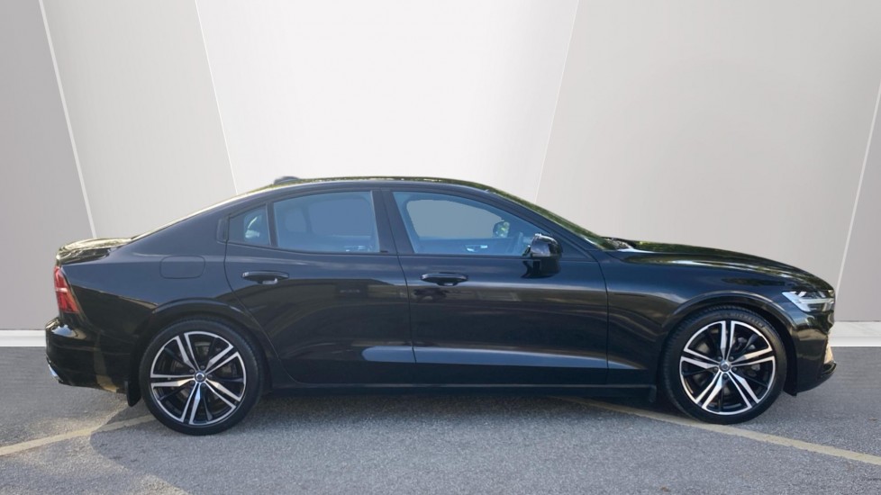 Volvo S60 2.0 B5P R DESIGN 4dr Auto Petrol Saloon - Image 3