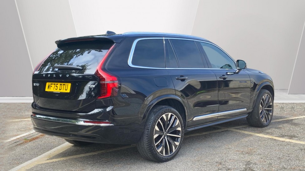 Volvo XC90 2.0 T8 PHEV Ultra Dark 5dr AWD Geartronic Estate - Image 2