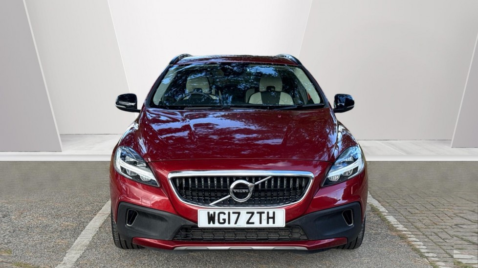 Volvo V40 T3 [152] Cross Country Pro 5dr Petrol Hatchback - Image 8
