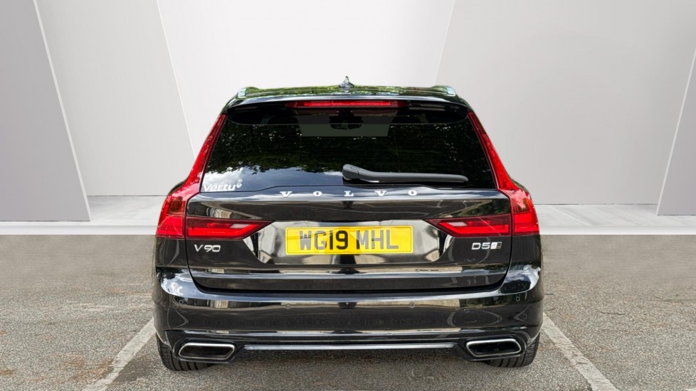 Volvo V90 2.0 D5 PowerPulse R DESIGN Pro 5dr AWD Geartronic Diesel Estate - Image 7