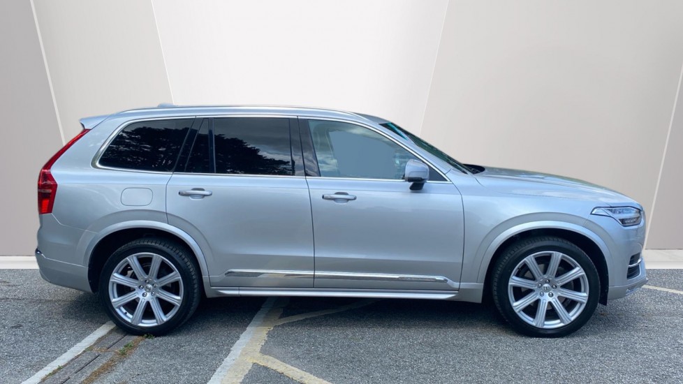 Volvo XC90 2.0 D5 PowerPulse Inscription Pro 5dr AWD G tronic Diesel Estate - Image 3