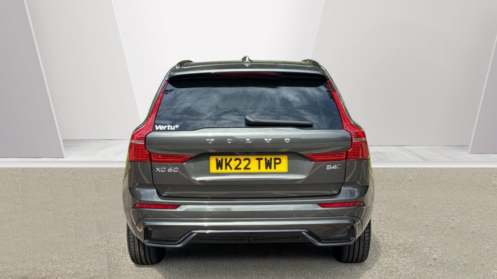 Volvo XC60 2.0 B4D R DESIGN 5dr AWD Geartronic Diesel Estate - Image 7