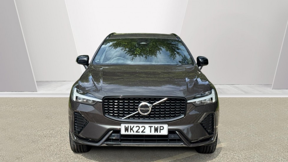 Volvo XC60 2.0 B4D R DESIGN 5dr AWD Geartronic Diesel Estate - Image 8
