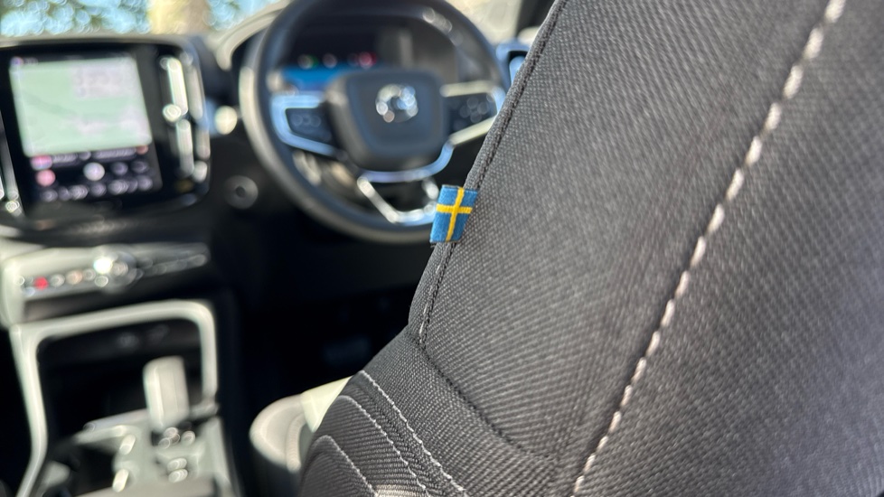 Volvo XC40 2.0 B3P Core 5dr Auto Petrol Estate - Image 38