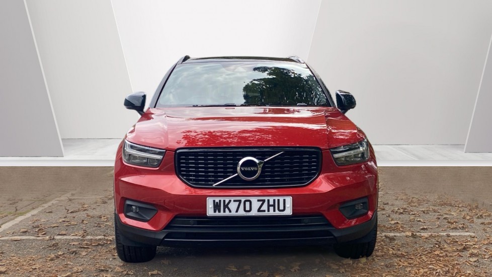 Volvo XC40 1.5 T3 R DESIGN 5dr Petrol Estate - Image 8