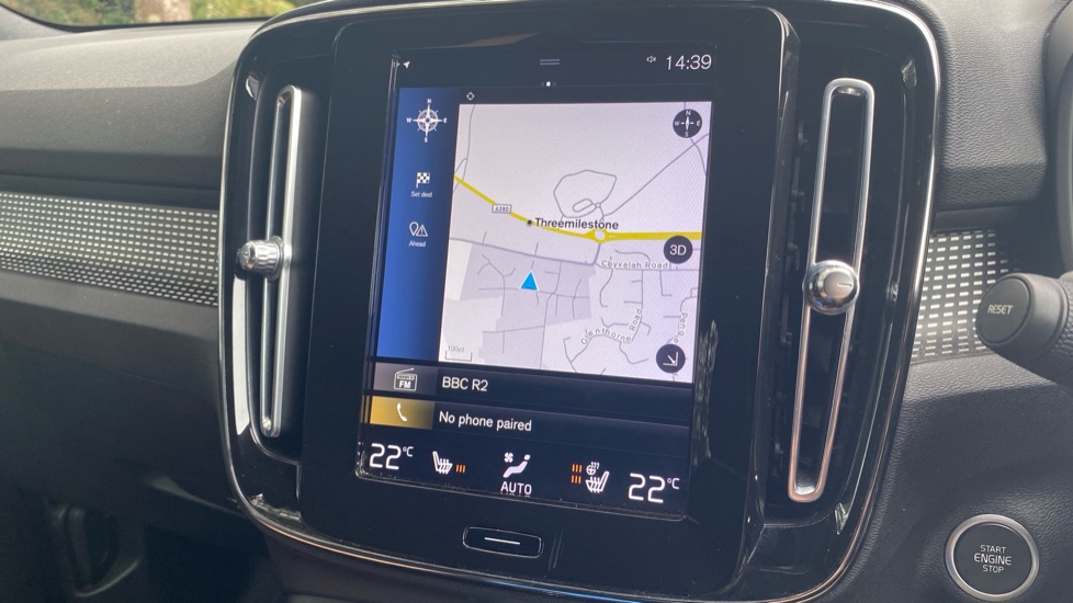 Volvo XC40 1.5 T3 R DESIGN 5dr Petrol Estate - Image 18
