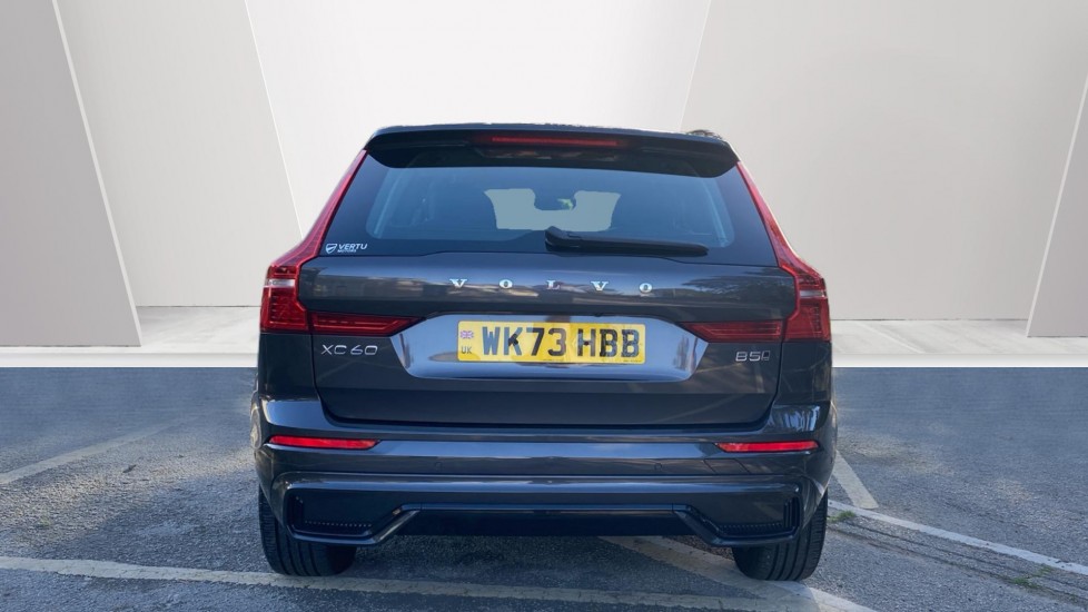 Volvo XC60 2.0 B5P Plus Dark 5dr AWD Geartronic Petrol Estate - Image 7