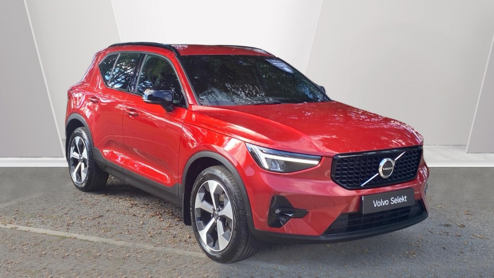 Volvo XC40 2.0 B3P Plus Dark 5dr Auto Petrol Estate - Image 1