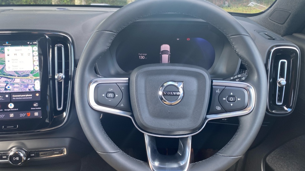 Volvo XC40 2.0 B3P Plus Dark 5dr Auto Petrol Estate - Image 10
