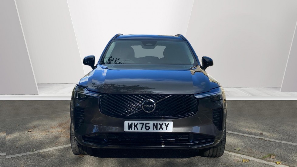 Volvo XC90 2.0 B5P Ultra Dark 5dr AWD Geartronic Petrol Estate - Image 8