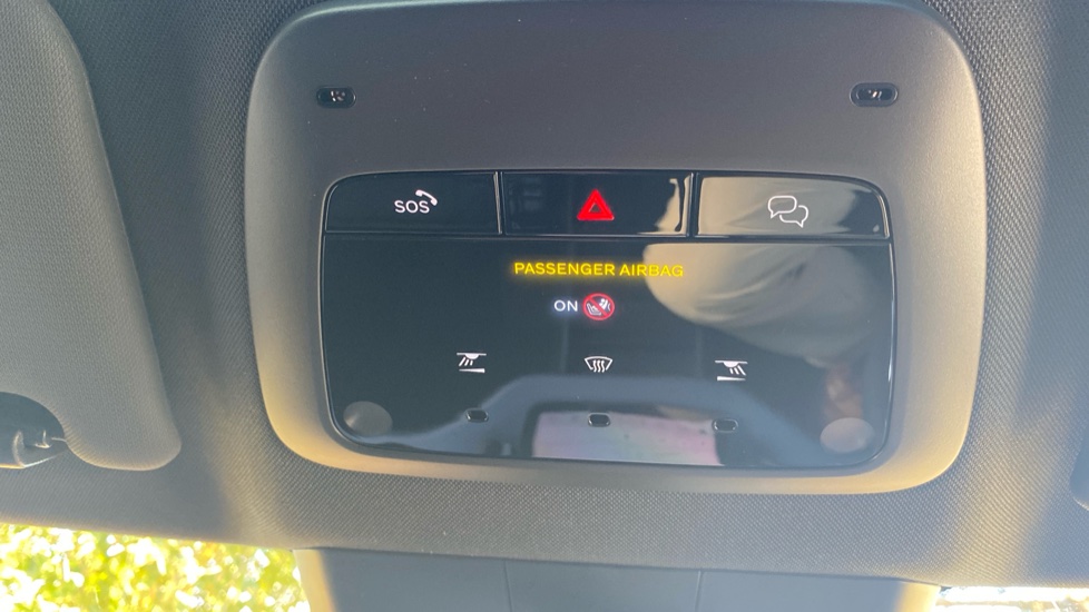 Volvo EX30 200kW SM Ex Range Ultra Black Ed 69kWh 5dr Auto Electric Estate - Image 28
