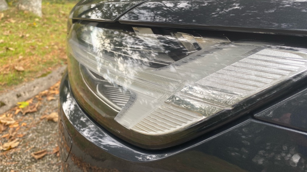 Volvo V60 2.0 D3 Momentum Pro 5dr Auto Diesel Estate - Image 46