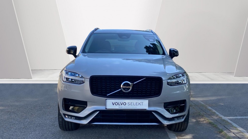 Volvo XC90 2.0 B5D [235] Plus Dark 5dr AWD Geartronic Diesel Estate - Image 8